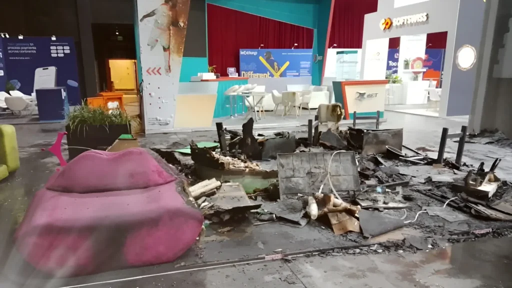 Burnt exhibition stand