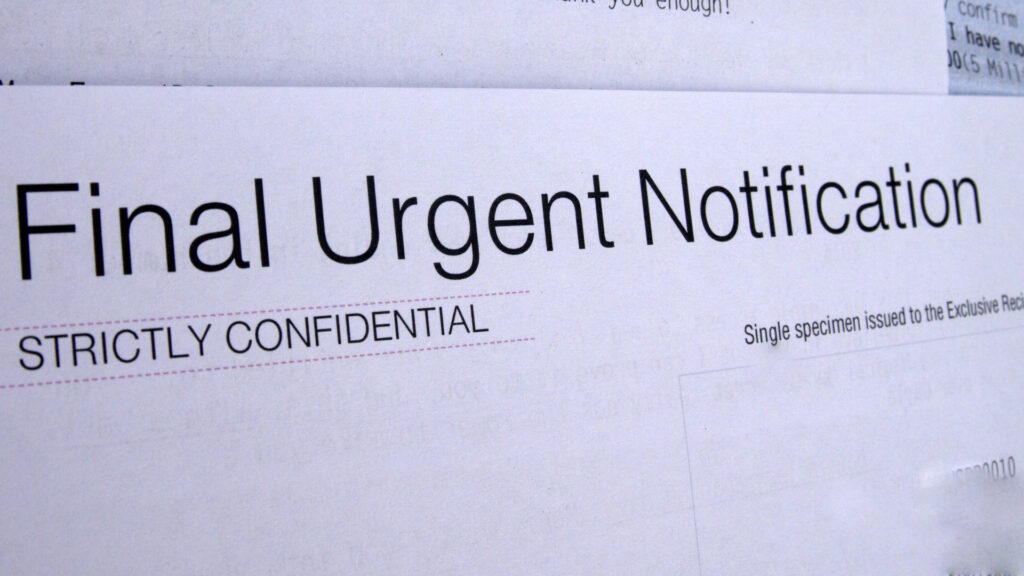 Confidential final urgent notification document.